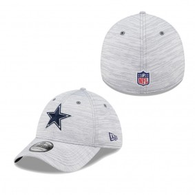 Dallas Cowboys Gray 2022 NFL Training Camp Official Coach 39THIRTY Flex Hat