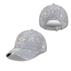 Women's Tampa Bay Buccaneers New Era Gray Botanic 9TWENTY Adjustable Hat